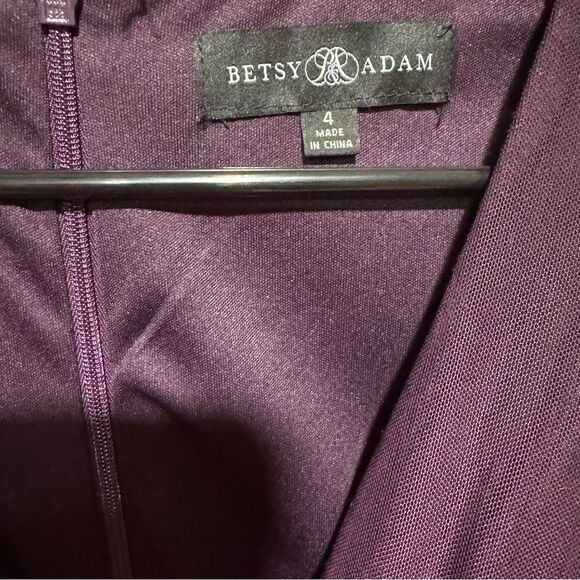 Revolve Betsy & Adam Kylie V-Neck Embroidered Chiffon Gown in Plum Purple - Picture 11 of 12